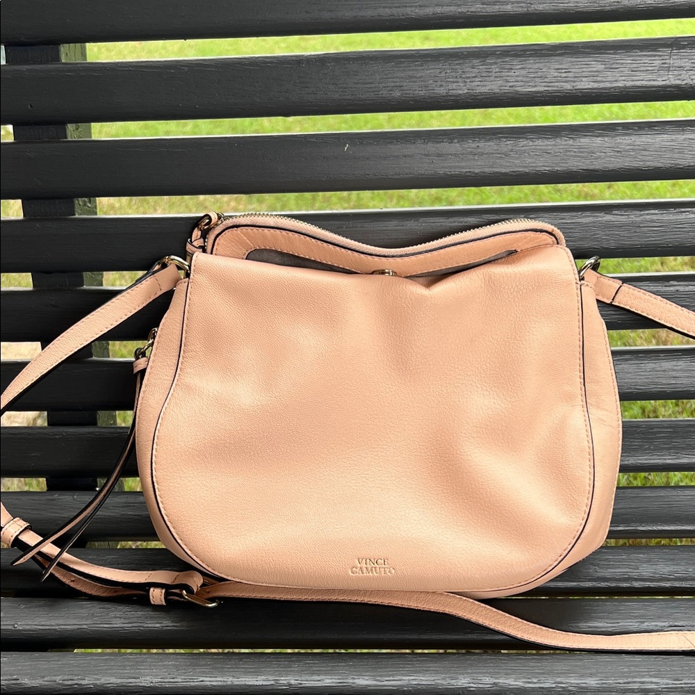 Vince Camuto Blush Crossbody Bag NEW)